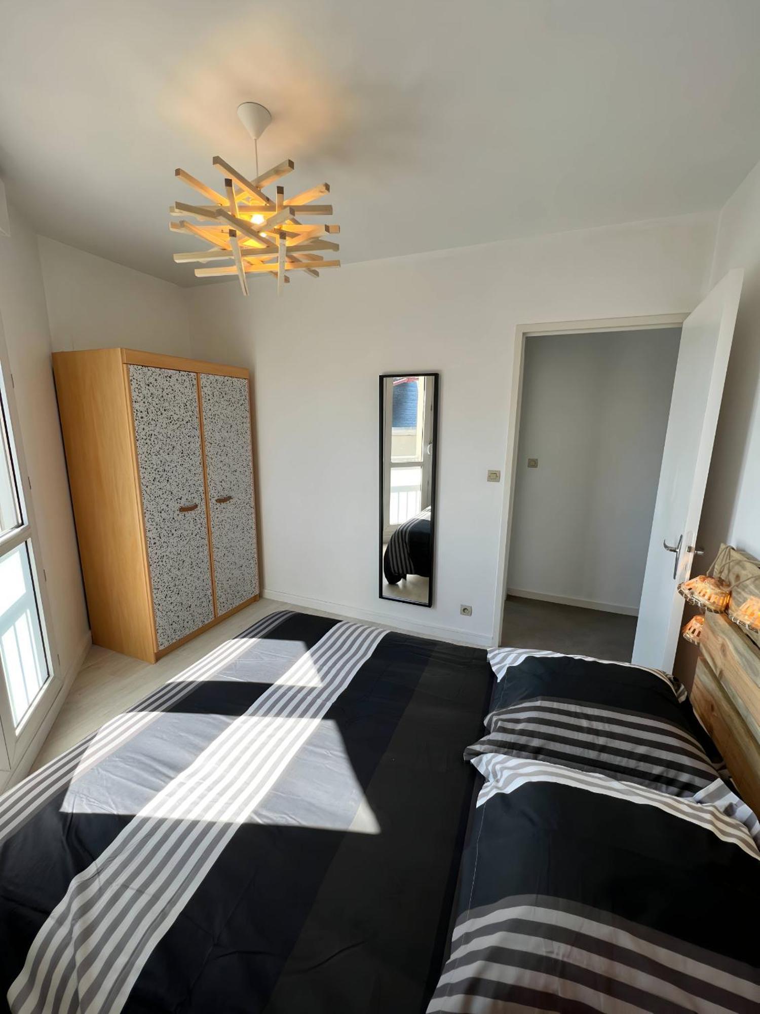 L'Univers - Wifi - Tram - Reve Au Mans Apartment Le Mans Ngoại thất bức ảnh